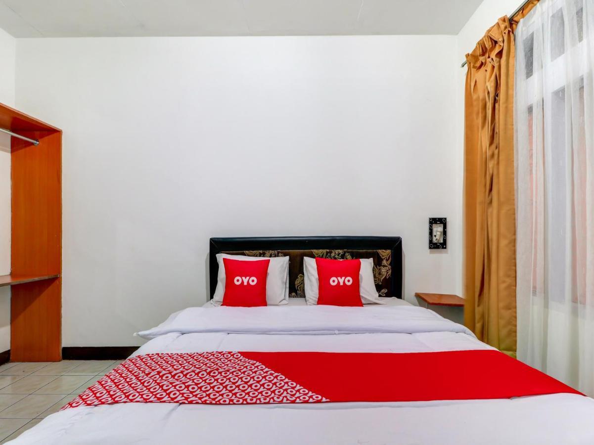 Oyo 3341 Ten Guest House 반둥 외부 사진
